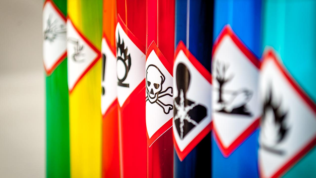 Managing Chemical Hazards + Safe Storage of Chemical Substances SafetyDocs by SafetyCulture
