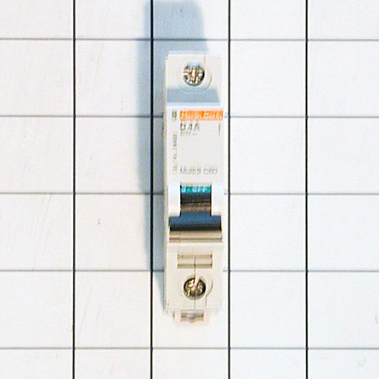 CIRCUIT BREAKER - 1P, 4A, IEC, SQD