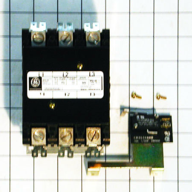 CONTACTOR - 75A 3PL 220V