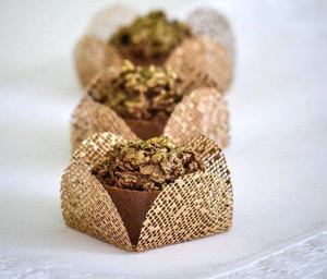 Forminhas Boston Four petals Brigadeiro Box  |Truffle | Bonbon Mini Box (50 Pack)  Forminhas Boston Four petals Brigadeiro Box  |Truffle | Bonbon Mini Box (50 Pack)
