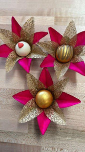 Forminhas Boston Lily  Flower Truffle Wrapper Collection  Forminhas Boston Lily  Flower Truffle Wrapper Collection