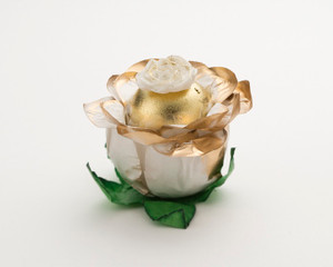 Rosebud Flower Wrapper Collection ( 40 flowers per box ) Rosebud Flower Wrapper Collection ( 40 flowers per box )