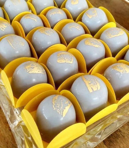 BWB Molds Bonbons| Truffle Semi Professional, BWB 3 Parts Mold   - Code ( 40| 41| 813)  BWB Molds Bonbons| Truffle Semi Professional, BWB 3 Parts Mold   - Code ( 40| 41| 813)