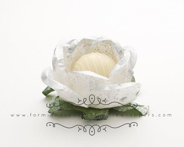 Forminhas Boston Tea Rose  Flower Truffle Wrapper  ( 40 flowers per box )