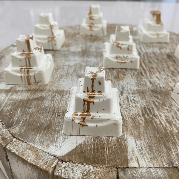 BWB Molds Truffle Mold | Bonbon  Molds SQUARE WEDDING CAKE Code 9797 