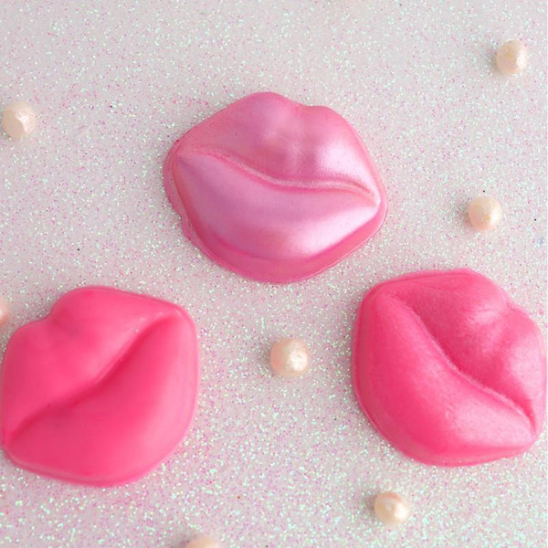 BWB Molds Lips Mold   (Code 10351) one-part Mold 