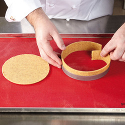 Pavoni Perforated Round Cake Band/Ring 9cm x 2cm h