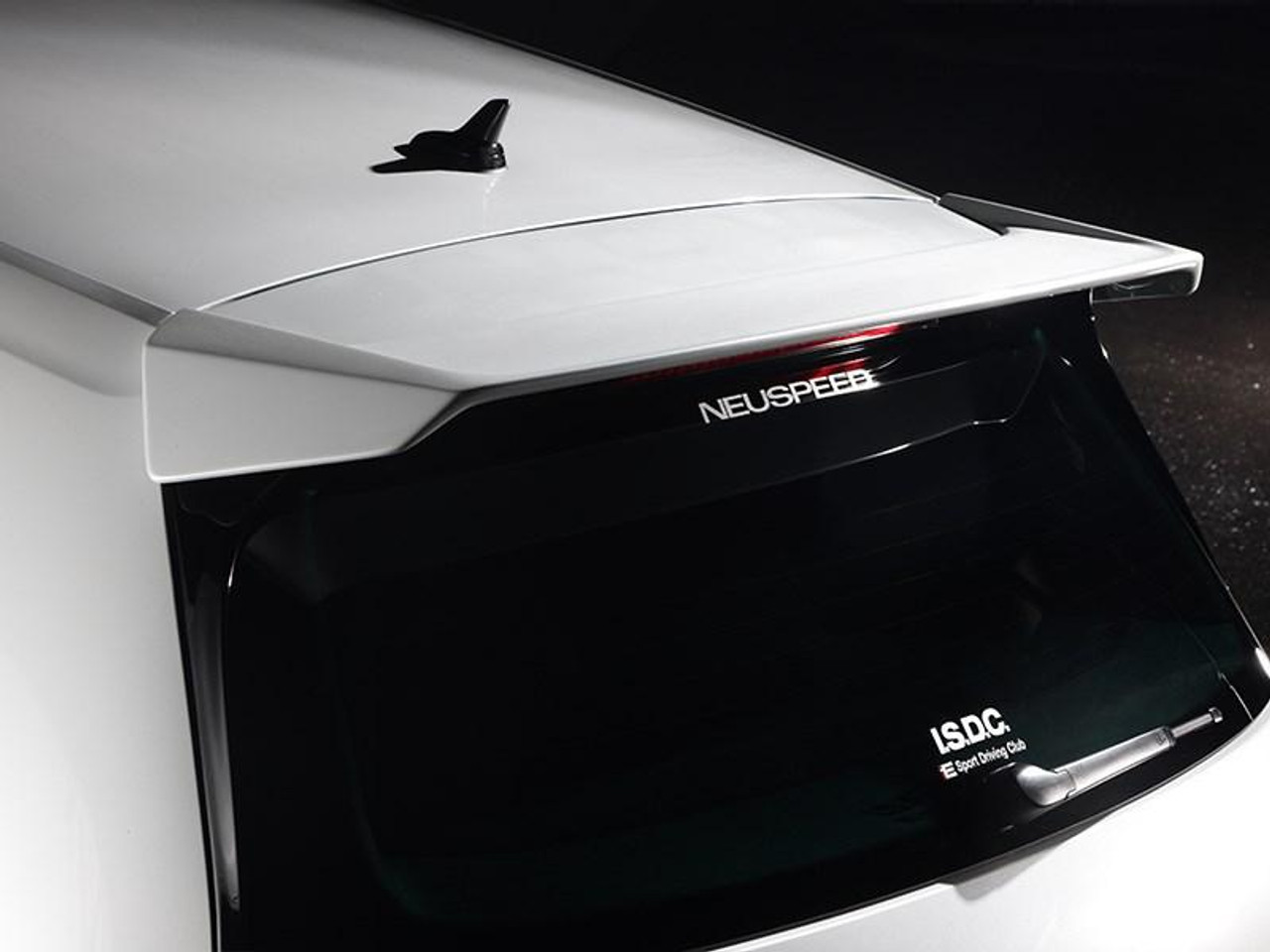 iSweep MK7/7.5 GTI & Golf R Roof Wing Extension