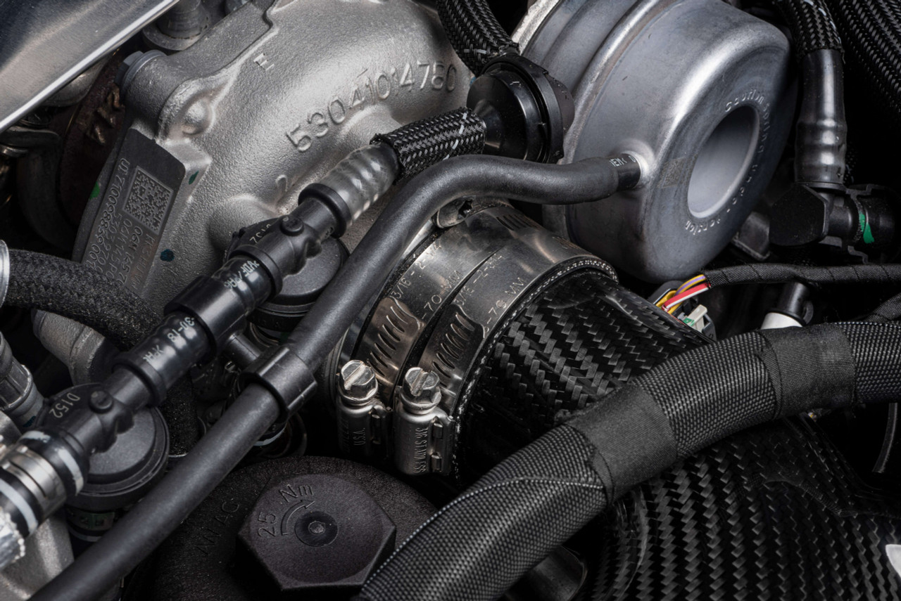 APR Carbon Fiber Intake for B9 RS5