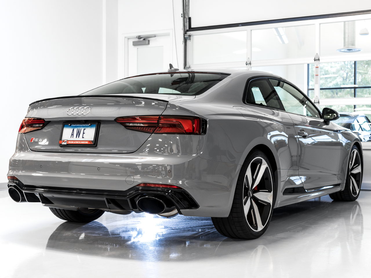 AWE Touring Edition Catback Exhaust for B9 RS5 Sportback