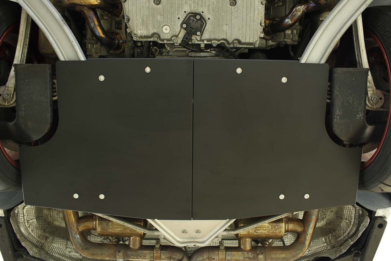 Verus Engineering Flat Underbody Panel Kit for Porsche Cayman 981 GT4