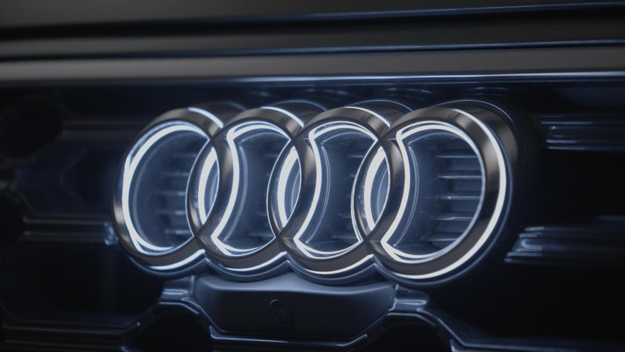 Genuine VW / Audi Illuminated Rings for 2021-2024 B9.5 Q5 & SQ5