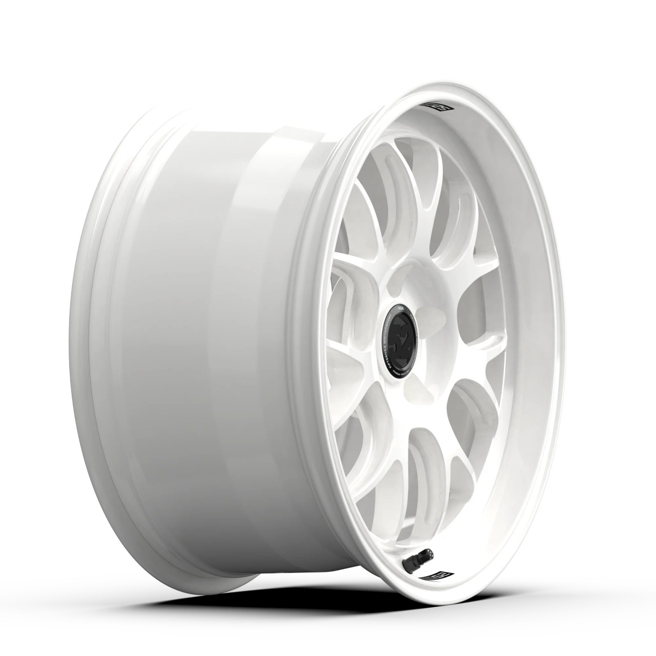 Fifteen52 Apex RSR - Rally White