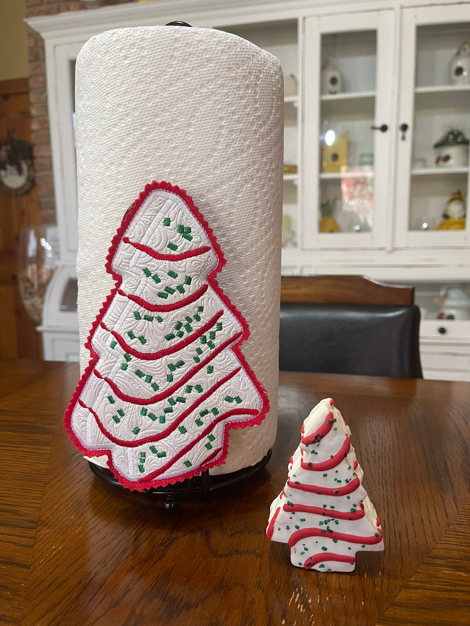Tree Cake Paper Towel Holder Cover 5x7 Applique/ Embroidery Design