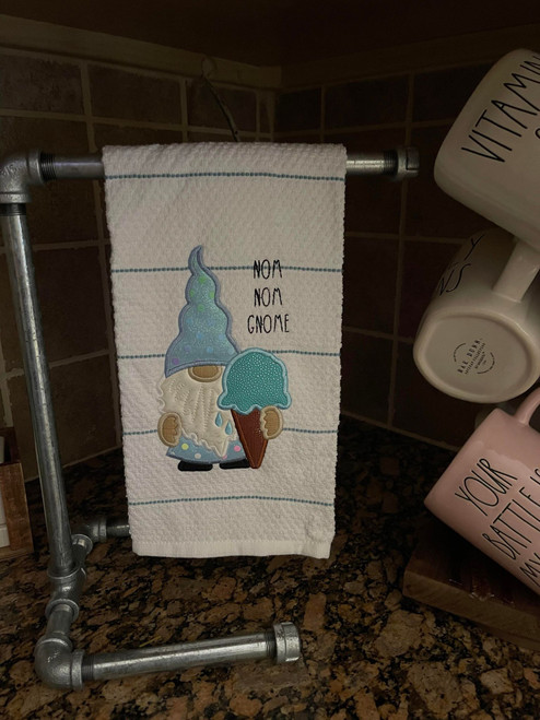 Nom Nom Gnome Applique / Embroidery Design ***DIGITAL DOWNLOAD***