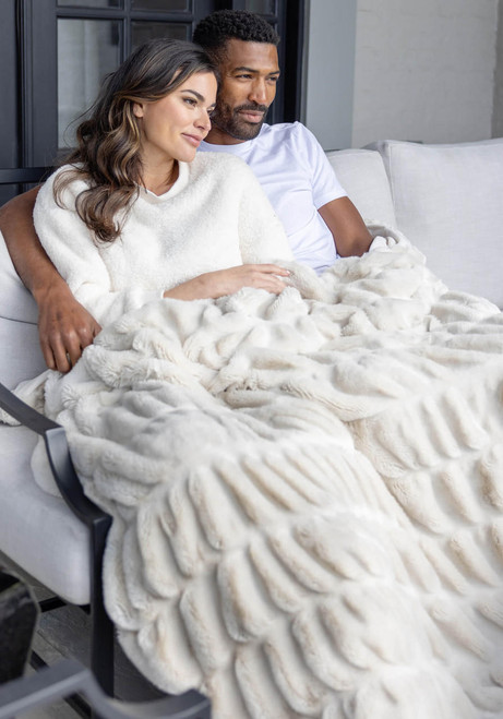 Couture Collection Ivory Mink Faux Fur Throws