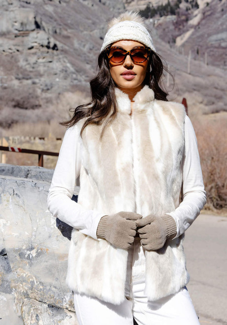 Winter Rabbit Faux Fur Hook Vest Winter Rabbit Faux Fur Hook Vest