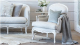4 Benefits of Adding a Vintage Armchair to Your Home