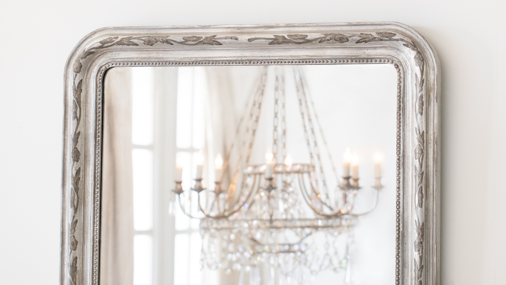 Eloquence® Louis Philippe Mirror in Etched Silver Finish