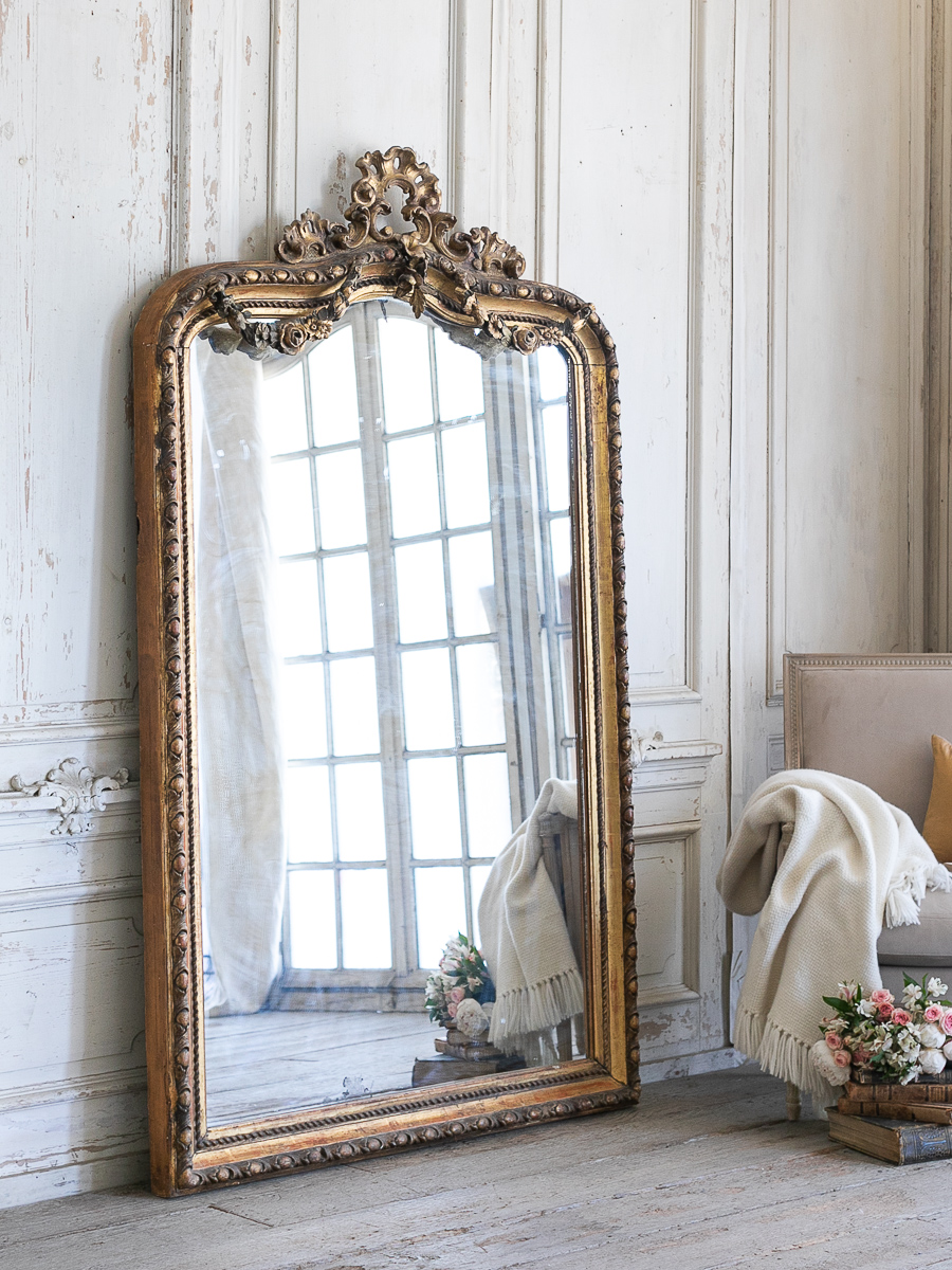 Full Length/Floor Mirror in French Louis XVI-Style in Antique Gold Finish