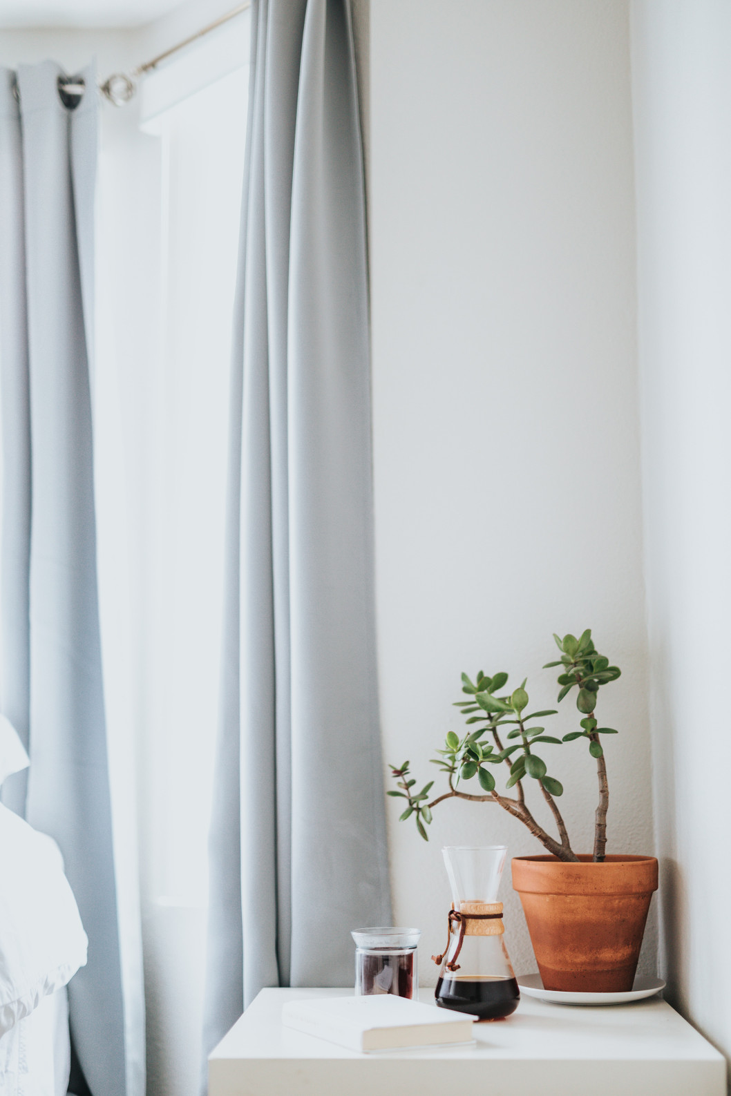 Yes, the Best Thermal Curtains Can Actually Keep Your Room Cooler