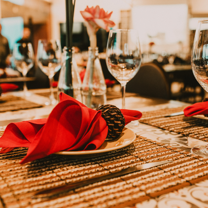 Festive Table Settings For Every Home