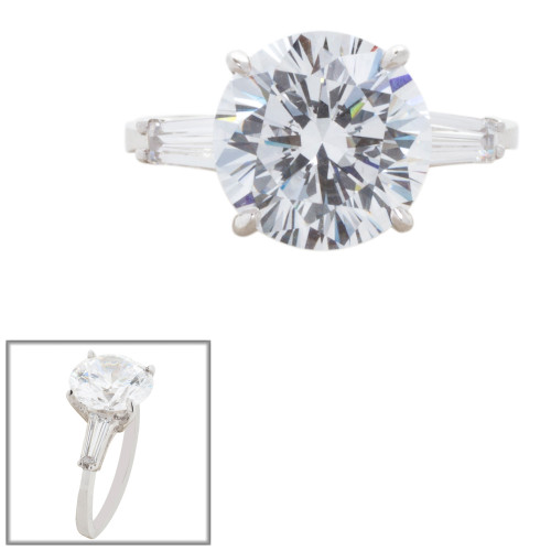 4ct Round Cut Center with .5ct Baguette Cut Stones on the sides. Center stone size: 10.5mm 17158-8-CZ-14K