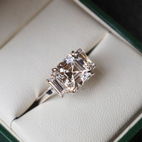 3.5CT ASSCHER CUT W/ BAG SIDES F344-CZ-14K