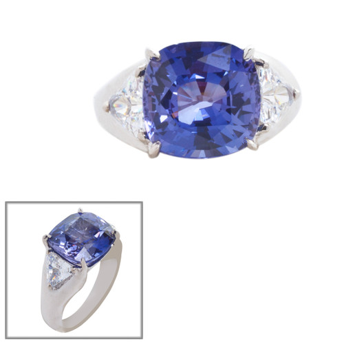 11ct Cushion Cut Center with 1.1ct Trillion Cut Stones on the sides. F511-TANZ-CZ-14K