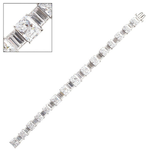 RADIANT CUT EMERALD BRACELET. - BEB/CZ