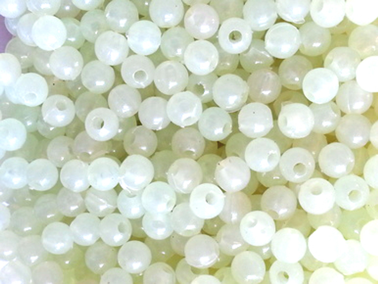 Fishing Beads Round 5mm GLOW WHITE 100/PK