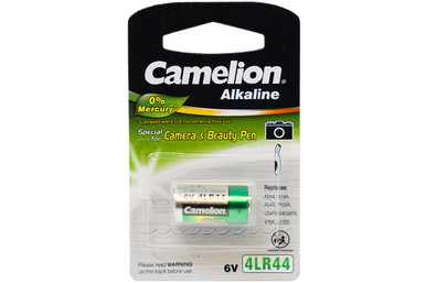 Camelion 4LR44 6 Volt Alkaline Battery front packaging view