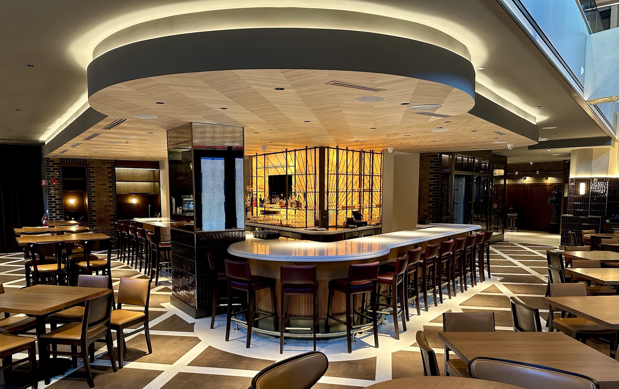 tavernonrushinteriors.jpg