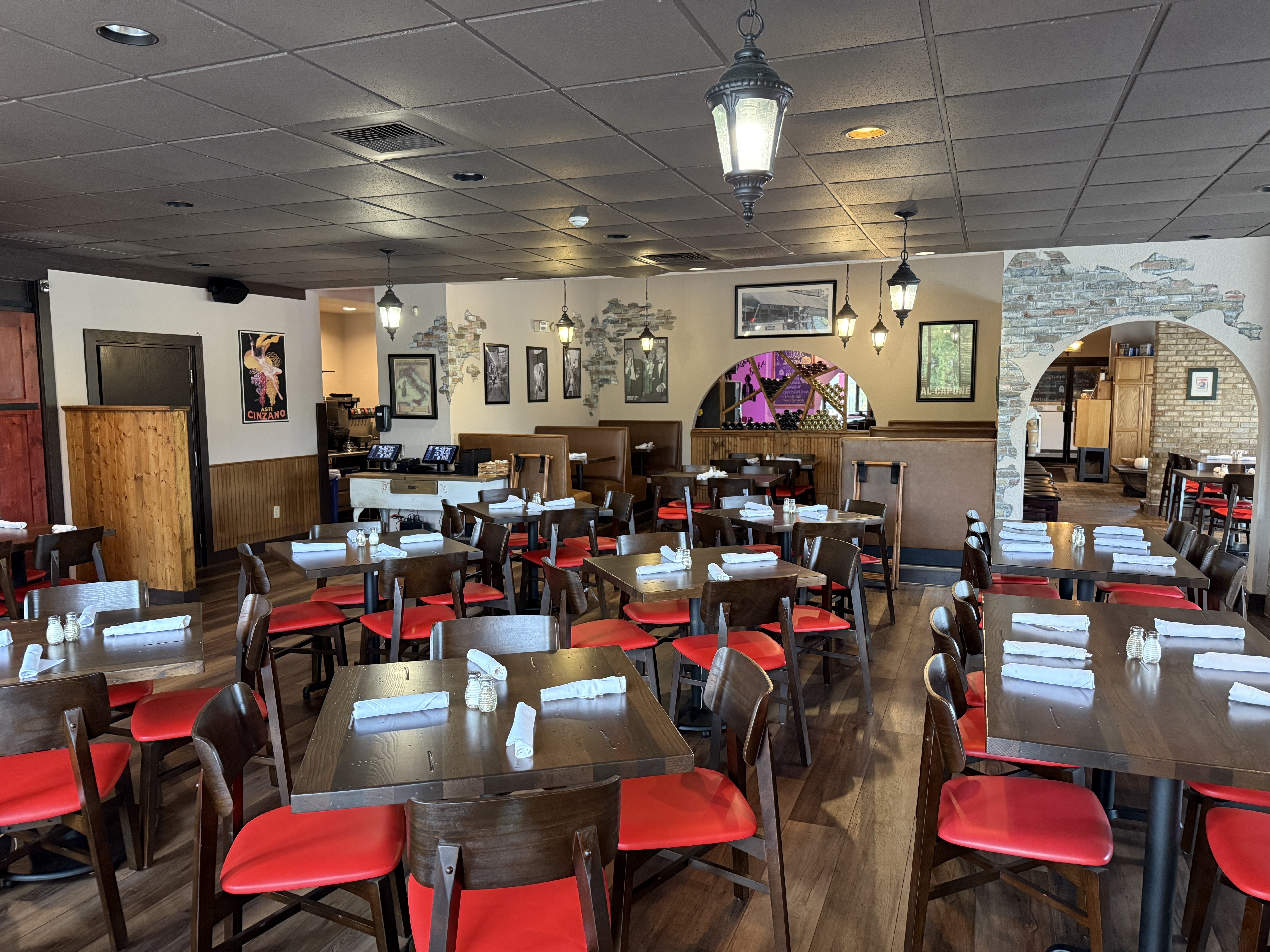 Tucci's Italian - Bourbonnais, IL