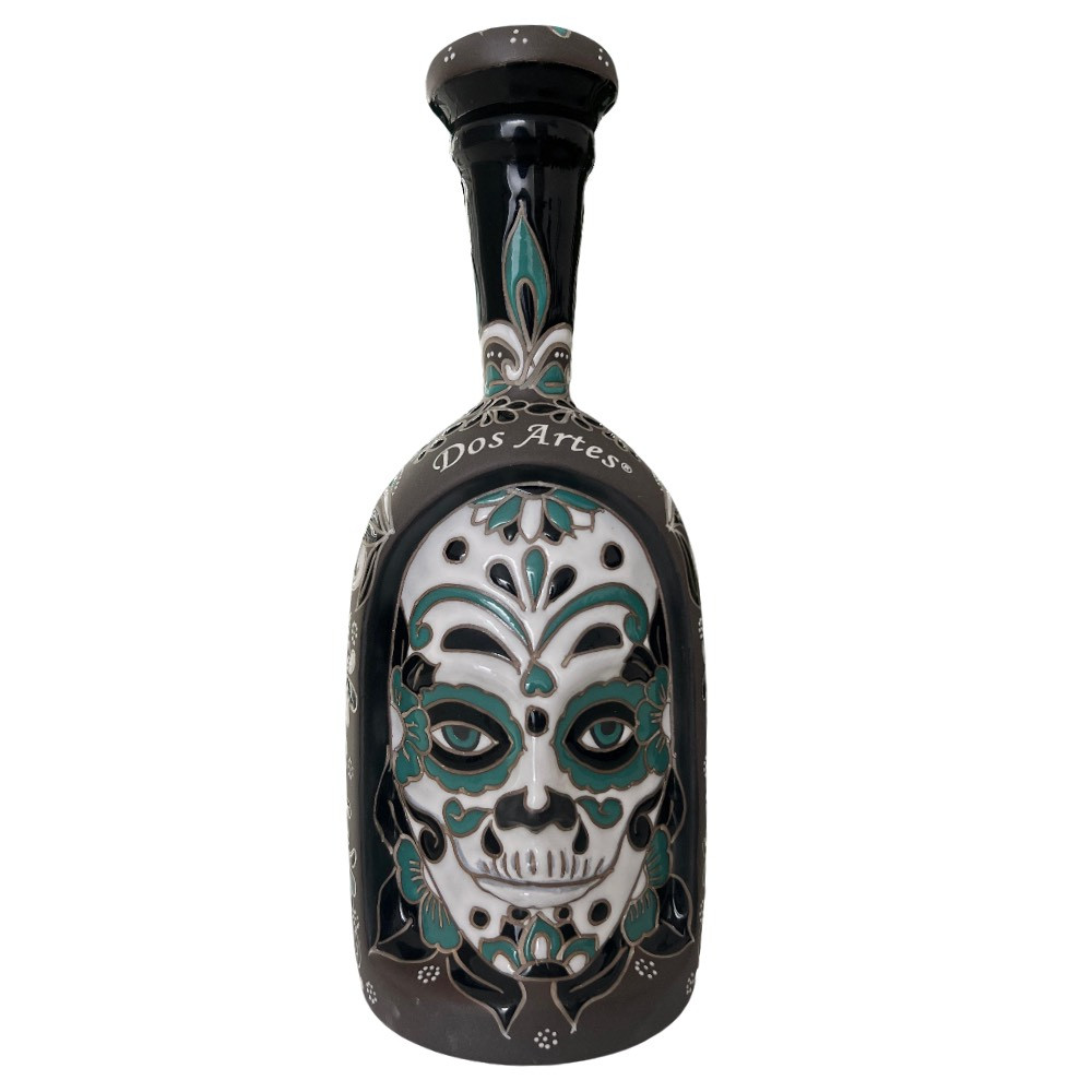 Dos Artes Anejo Doble Barrica Calavera Limited Edition 2025