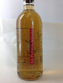 LA PUERTA NEGRA ANEJO TEQUILA