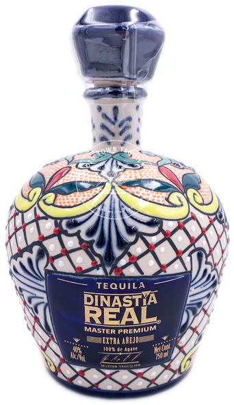 Dinastia Real Extra Anejo Ceramic 750ml Dinastia Real Extra Anejo Ceramic 750ml