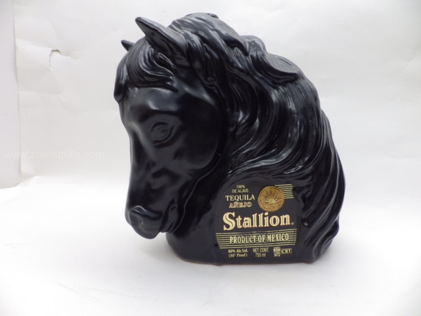 Stallion Anejo 750ml