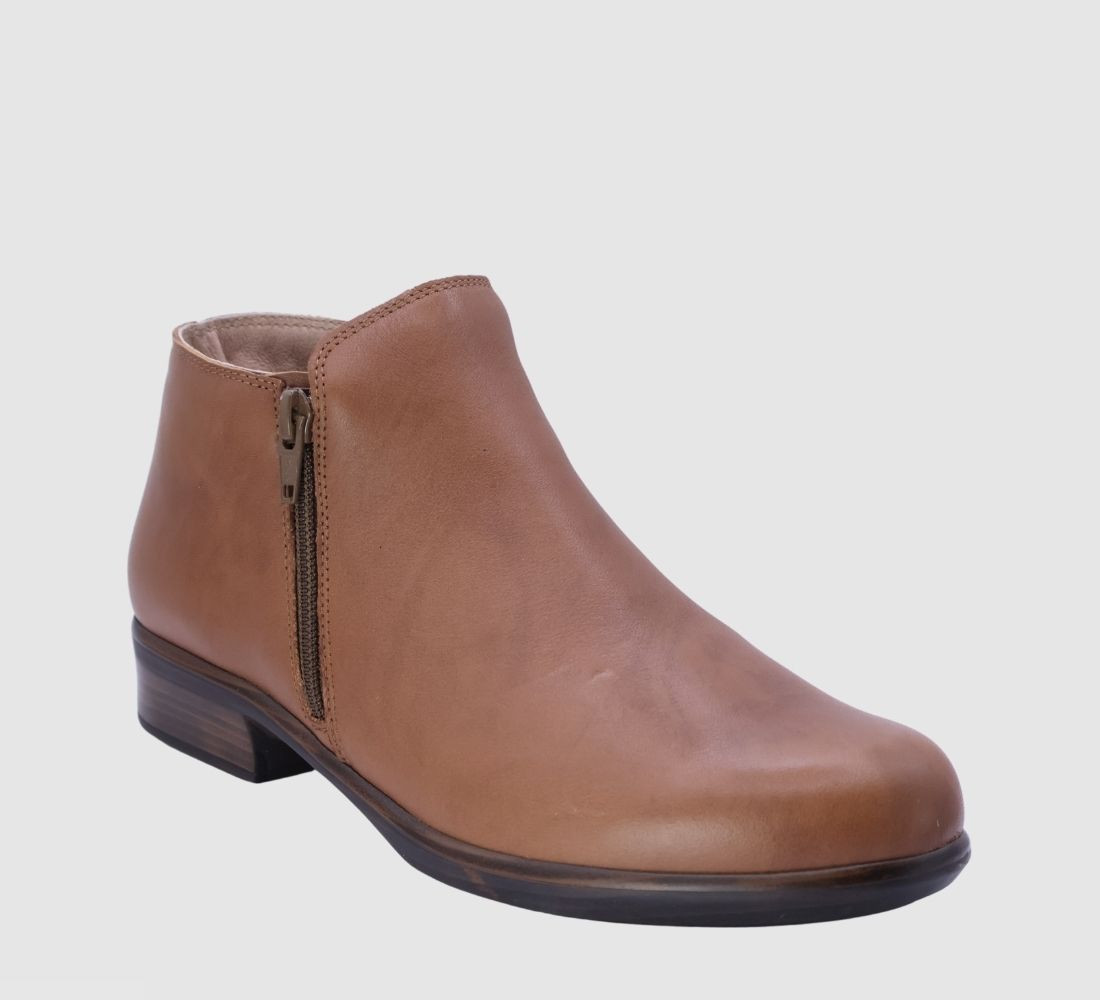 Naot Helm Zip womens Boot