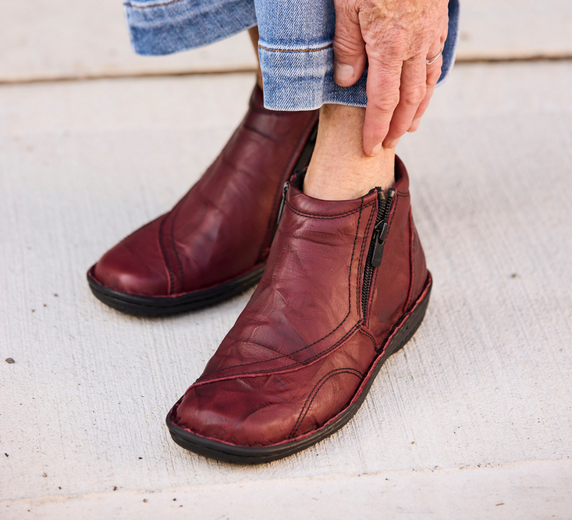 Burgundy Crinkle