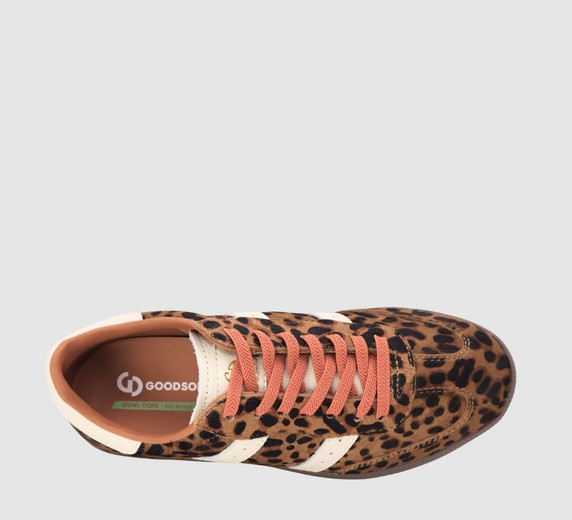 Leopard Ivory Pony