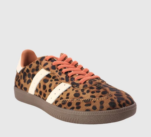 Leopard Ivory Pony