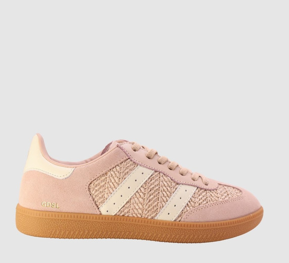 Cameo Raffia