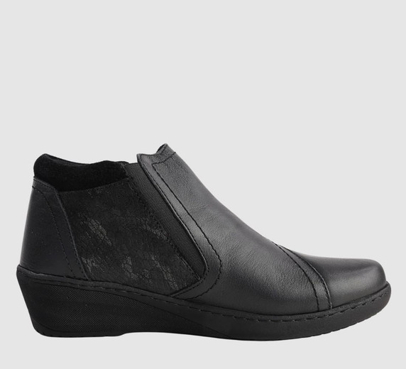 Black Combo