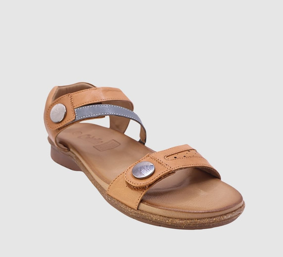 Tan