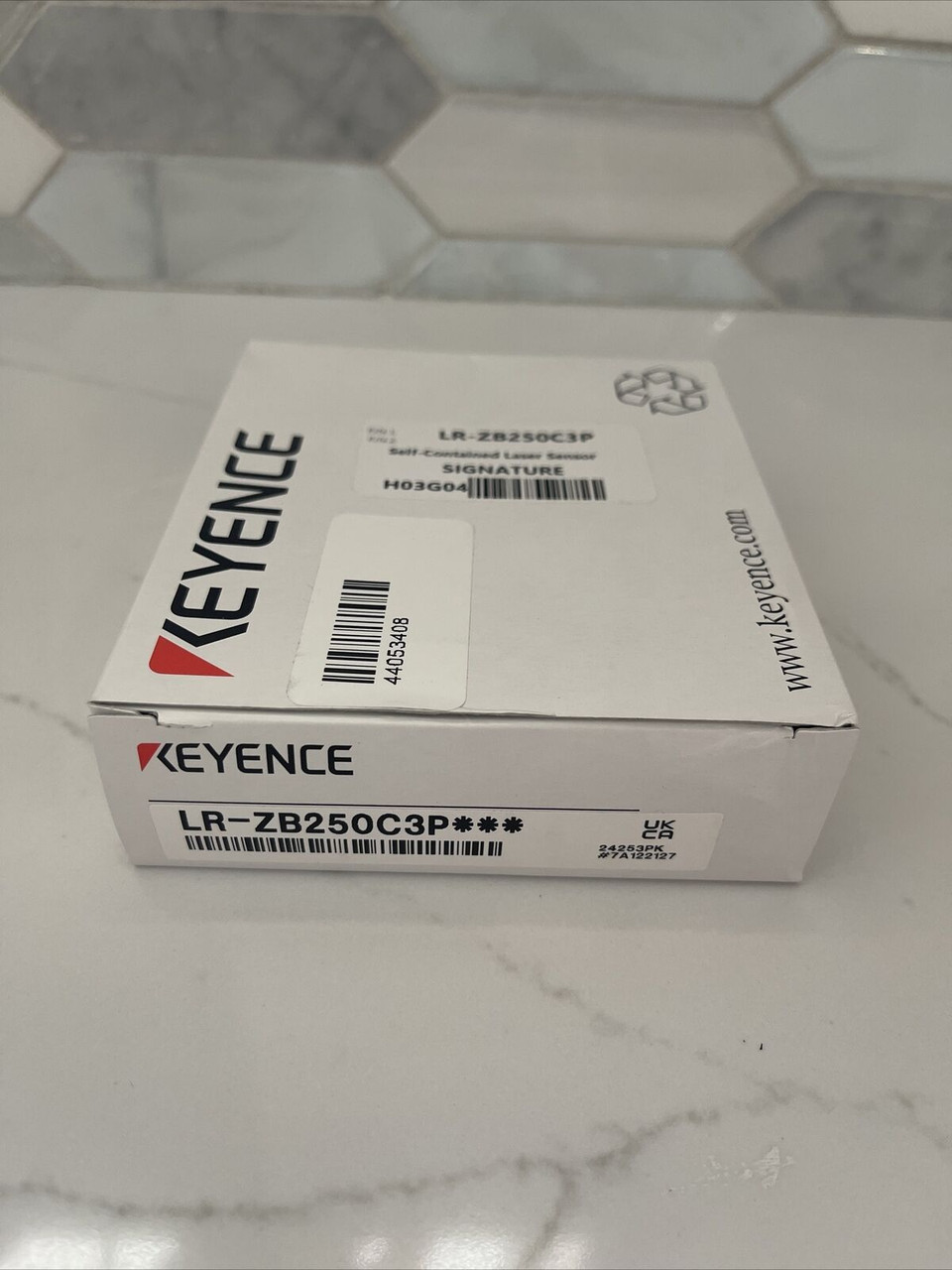 Sensore Laser Keyence LR-ZB250C3P, Nuovo, Made In Japan, Per PLC E Automazione