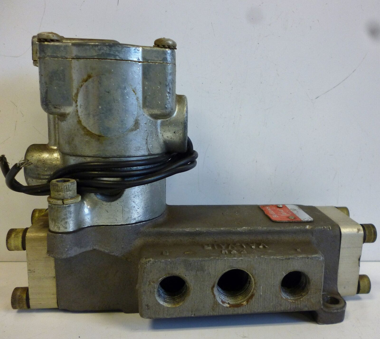 Parker Lmo343 Motorized Valve With Manifold Industrial Lynx