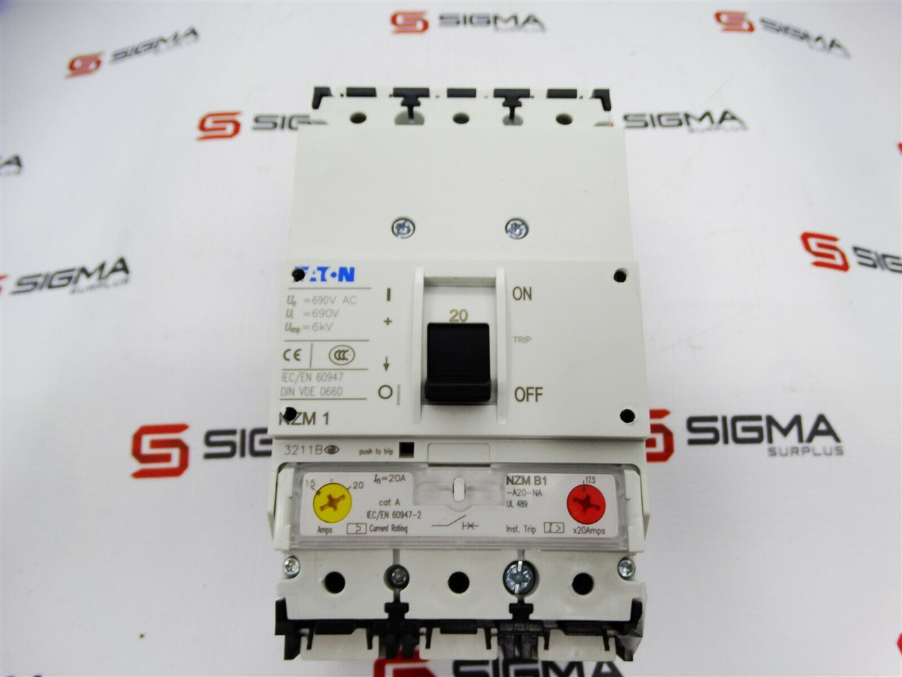 eaton nzm b1-a20-na circuit breaker 690vac - Industrial Lynx