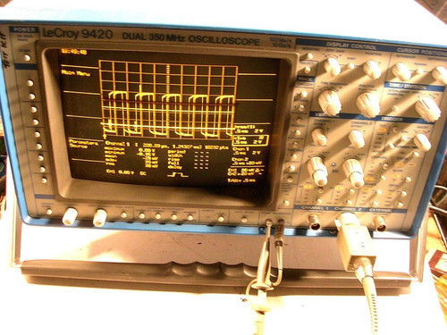 Lecroy 9420 Dual Channel 350Mhz 100 Ms/S-10 Gs/S Oscilloscope