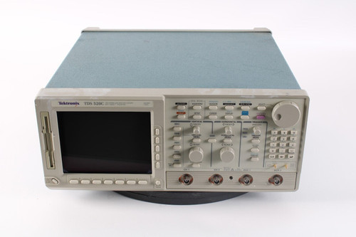 Tektronix Tds 520C Two Channel Digitizing Oscilloscope 500Mhz W/ Opt 13 1F 1M 2F